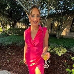 Meet your Posher, Madison